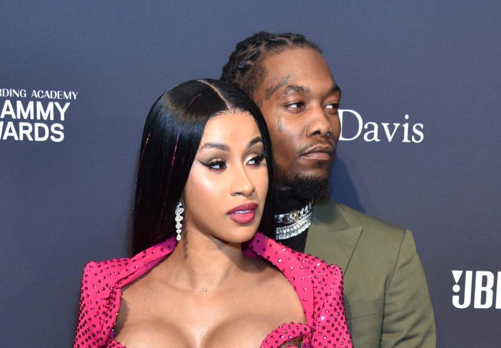 Cardi B Unveils Pregnancy During Migos BET Awards Performance